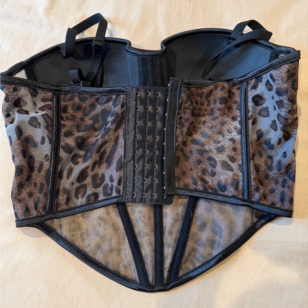 Micas Leopard Print Corset Bustier Top NWT Size M Mesh Panel - Picture 2 of 3